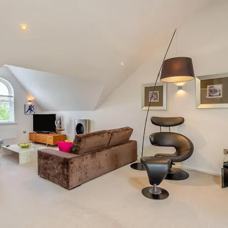 2 Bed In Oc-hh086 *